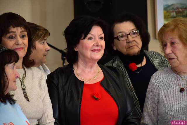 [WIDEO/FOTO] Nagrody dla najbardziej aktywnych seniorów i występy artystyczne z przymrużeniem oka. Zakończyła się II edycja programu Senior na Start