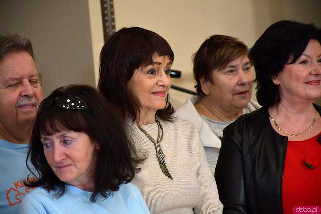 [WIDEO/FOTO] Nagrody dla najbardziej aktywnych seniorów i występy artystyczne z przymrużeniem oka. Zakończyła się II edycja programu Senior na Start