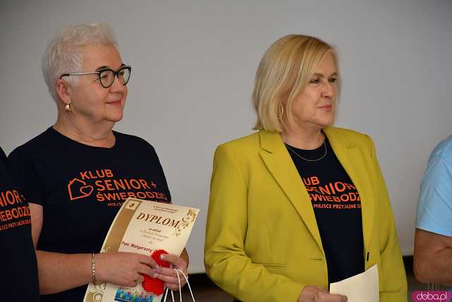 [WIDEO/FOTO] Nagrody dla najbardziej aktywnych seniorów i występy artystyczne z przymrużeniem oka. Zakończyła się II edycja programu Senior na Start