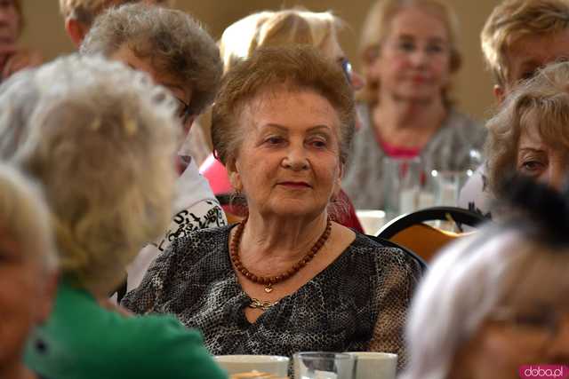 [WIDEO/FOTO] Nagrody dla najbardziej aktywnych seniorów i występy artystyczne z przymrużeniem oka. Zakończyła się II edycja programu Senior na Start