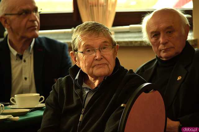 [WIDEO/FOTO] Nagrody dla najbardziej aktywnych seniorów i występy artystyczne z przymrużeniem oka. Zakończyła się II edycja programu Senior na Start