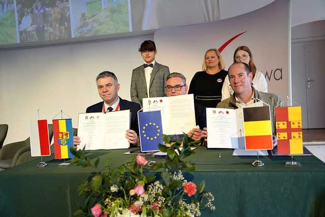 [FOTO] Gmina Świdnica: Adopcja grobów wojennych staje się faktem
