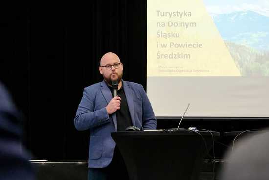 [FOTO] LGD Szlakiem Granitu na I Forum Turystyki Powiatu Średzkiego