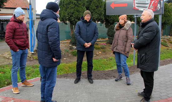 [FOTO] Odebrano fragment chodnika w Roztoce