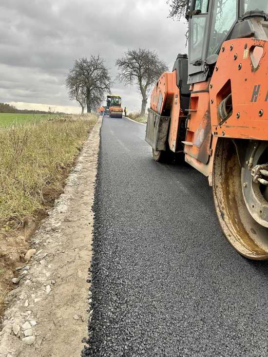 [FOTO] Nowa droga między Stefanowicami a Śmiałowicami i Gruszowem