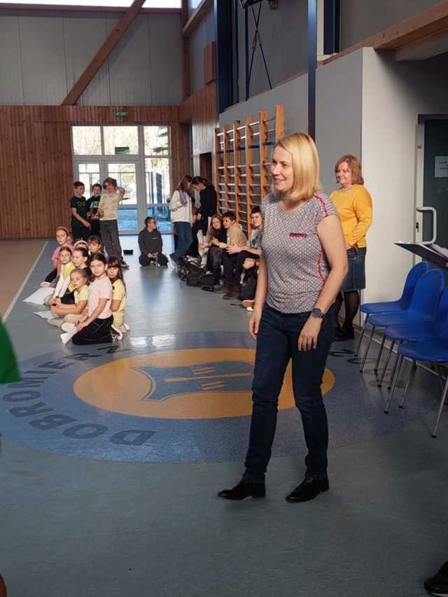 [FOTO] Młode piłkarki i piłkarze rywalizowali w turnieju halówki szkół podstawowych
