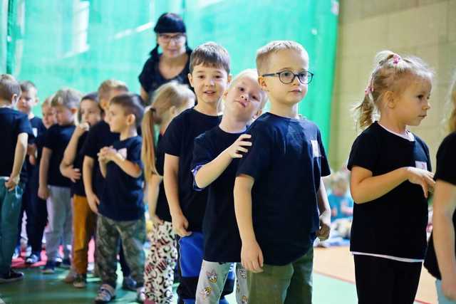 [FOTO] Przedszkolaki z Żarowa świętowały Dzień Pluszowego Misia
