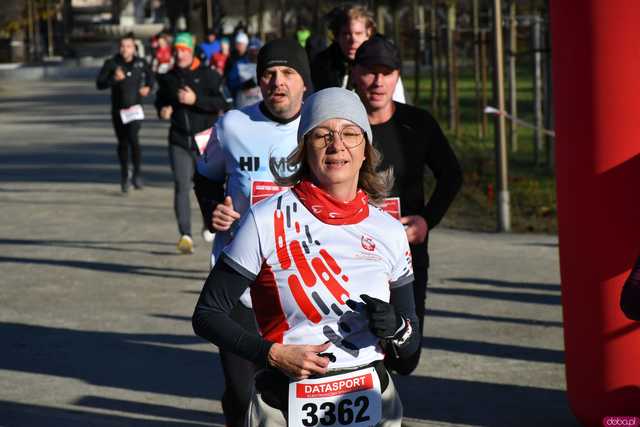 [WIDEO/FOTO] Pobiegli alejkami Parku Centralnego w finałowej odsłonie Grand Prix