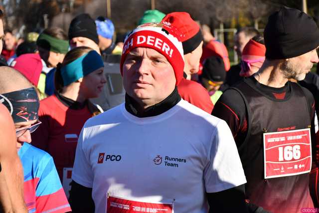 [WIDEO/FOTO] Pobiegli alejkami Parku Centralnego w finałowej odsłonie Grand Prix
