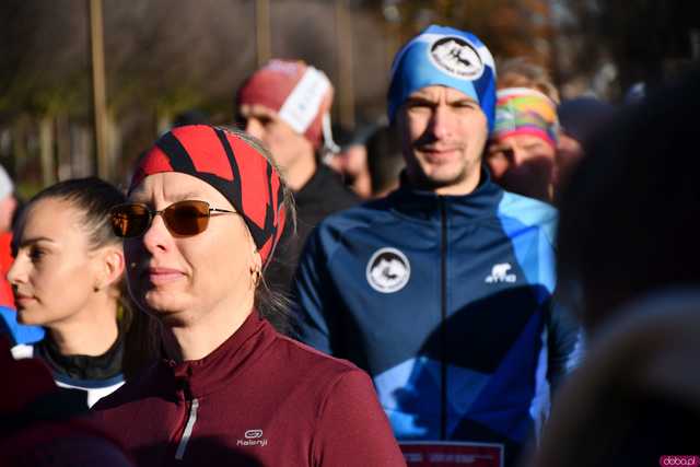 [WIDEO/FOTO] Pobiegli alejkami Parku Centralnego w finałowej odsłonie Grand Prix