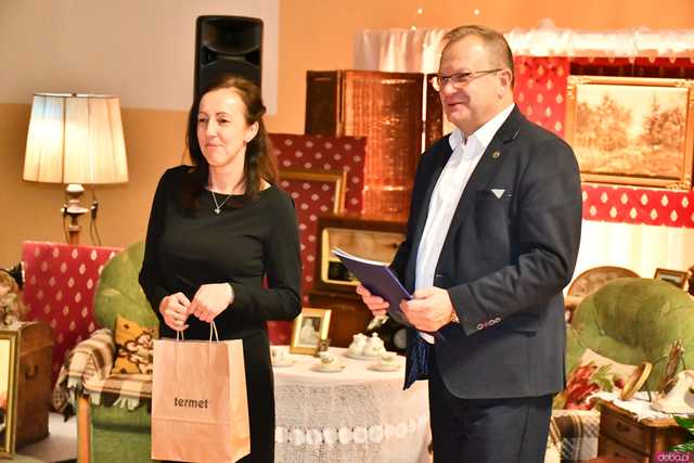 [FOTO] Występy, podziękowania i sentymentalna wystawa. Świętowali 70-lecie przyłączenia Pełcznicy do Świebodzic