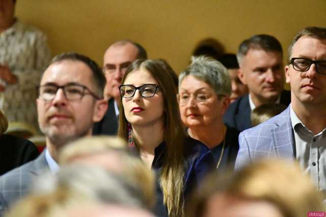 [FOTO] Występy, podziękowania i sentymentalna wystawa. Świętowali 70-lecie przyłączenia Pełcznicy do Świebodzic