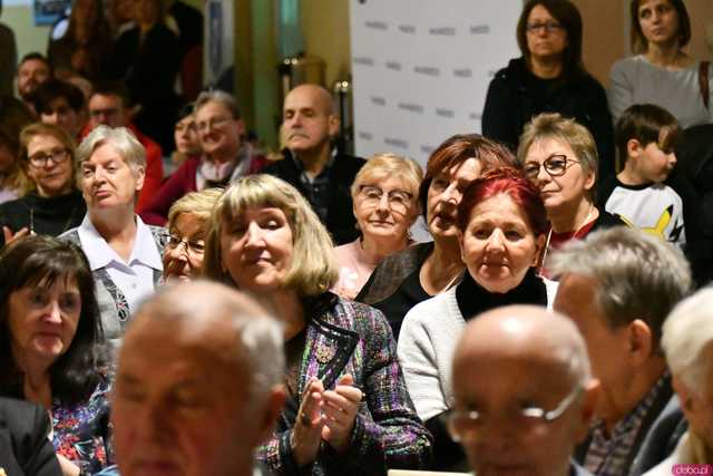 [FOTO] Występy, podziękowania i sentymentalna wystawa. Świętowali 70-lecie przyłączenia Pełcznicy do Świebodzic
