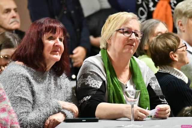 [FOTO] Występy, podziękowania i sentymentalna wystawa. Świętowali 70-lecie przyłączenia Pełcznicy do Świebodzic