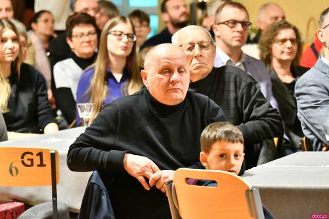 [FOTO] Występy, podziękowania i sentymentalna wystawa. Świętowali 70-lecie przyłączenia Pełcznicy do Świebodzic