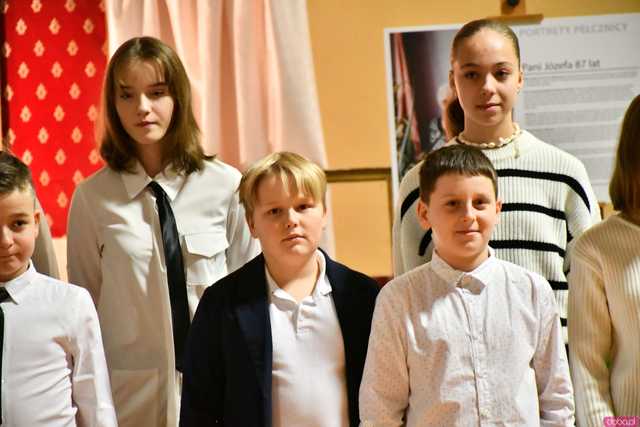 [FOTO] Występy, podziękowania i sentymentalna wystawa. Świętowali 70-lecie przyłączenia Pełcznicy do Świebodzic