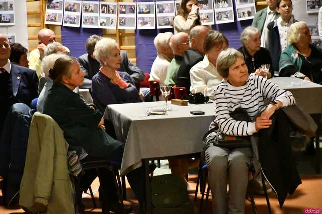 [FOTO] Występy, podziękowania i sentymentalna wystawa. Świętowali 70-lecie przyłączenia Pełcznicy do Świebodzic