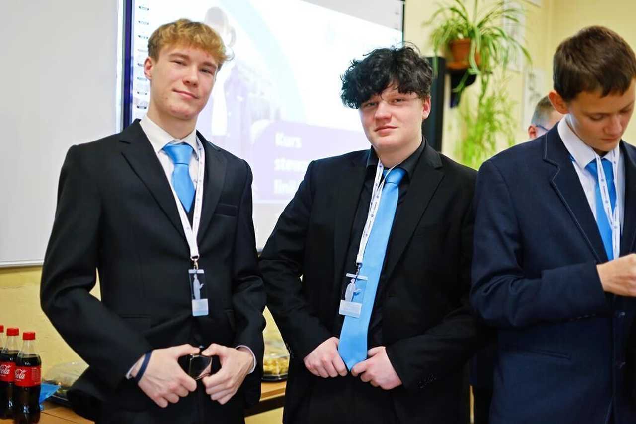 [FOTO] Kurs stewarda i stewardessy w Zespole Szkół w Żarowie