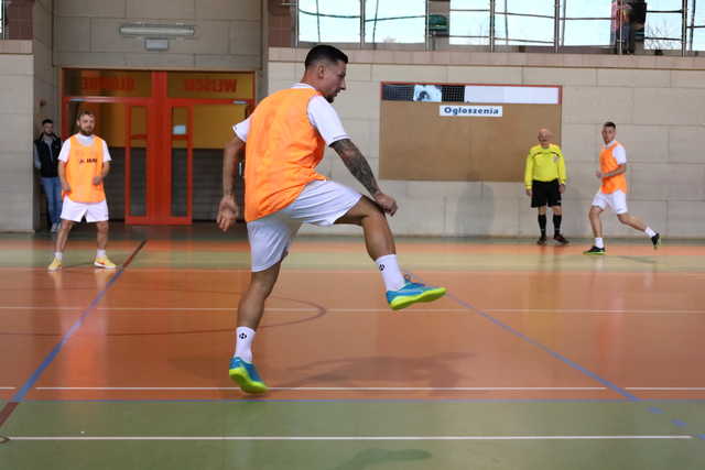 [FOTO] Za nami pierwsza kolejka Żarowskiej Ligi Futsalu Electrolux Cup 