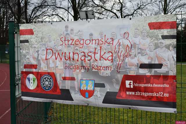 [WIDEO/FOTO] Pobiegli w piątej edycji Mikołajkowego Biegu Australijskiego