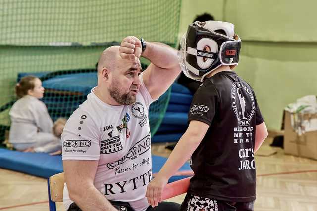 Grad medali dla fighterów