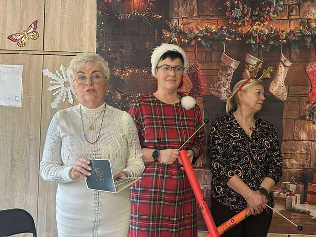 [FOTO] Na tę chwilę wszyscy czekali. Wigilia w Środowiskowym Domu Samopomocy w Świdnicy
