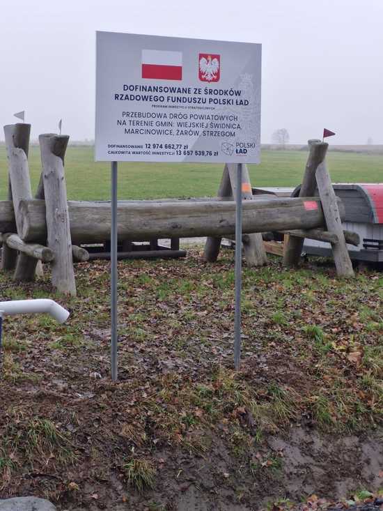 [FOTO] Odebrano wyremontowaną drogę z Morawy do Przyłęgowa