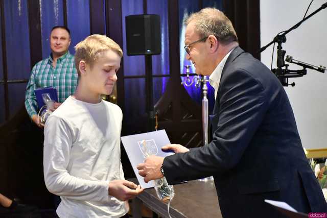 [WIDEO/FOTO] Podziękowano wolontariuszom i aktywnym społecznie. Uroczystość z okazji Światowego Dnia Wolontariatu