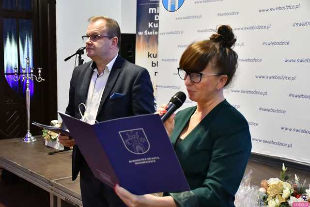 [WIDEO/FOTO] Podziękowano wolontariuszom i aktywnym społecznie. Uroczystość z okazji Światowego Dnia Wolontariatu