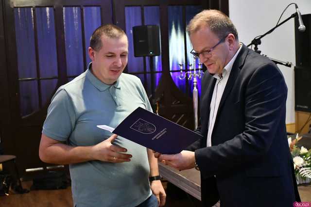 [WIDEO/FOTO] Podziękowano wolontariuszom i aktywnym społecznie. Uroczystość z okazji Światowego Dnia Wolontariatu