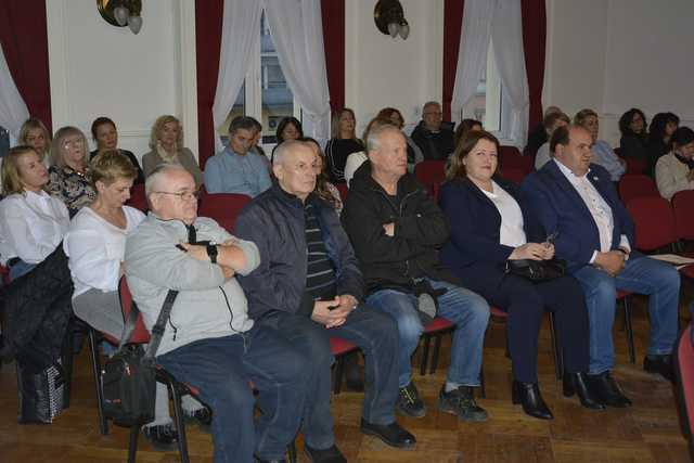 Przewodniczący i wiceprzewodniczący rady miejskiej złożyli rezygnację. Kto następcą?