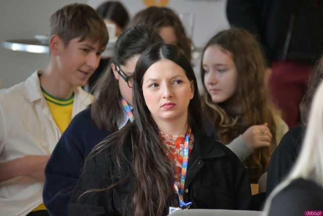 [WIDEO/FOTO] Ministra Edukacji, wicemarszałek Sejmu i influencer Prawo Marcina gośćmi specjalnymi V Dolnośląskiego Kongresu Młodzieży w Krzyżowej