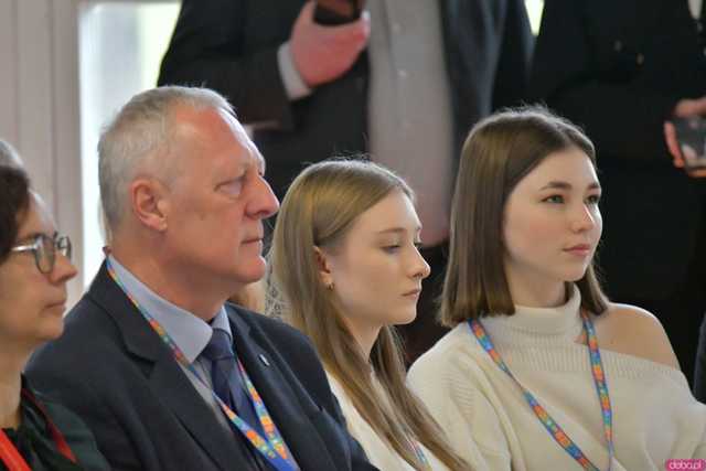 [WIDEO/FOTO] Ministra Edukacji, wicemarszałek Sejmu i influencer Prawo Marcina gośćmi specjalnymi V Dolnośląskiego Kongresu Młodzieży w Krzyżowej