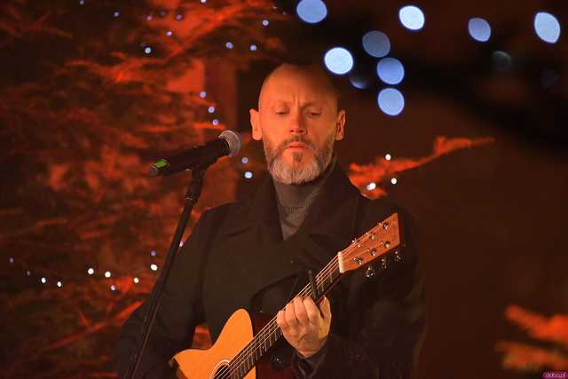 [WIDEO/FOTO] Eleni i zespół Ślad zagrali Koncert Bożonarodzeniowy w klimatycznym wnętrzu strzegomskiej bazyliki