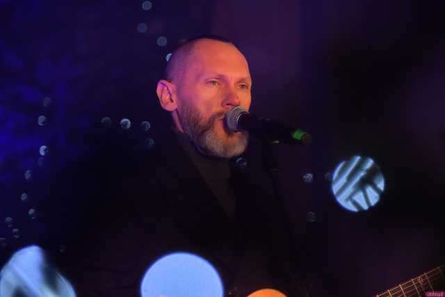 [WIDEO/FOTO] Eleni i zespół Ślad zagrali Koncert Bożonarodzeniowy w klimatycznym wnętrzu strzegomskiej bazyliki