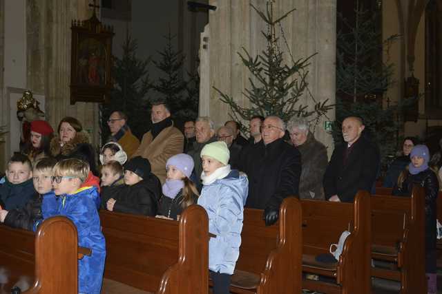 [FOTO] W Strzegomiu upamiętnili 43. rocznicę wprowadzenia stanu wojennego