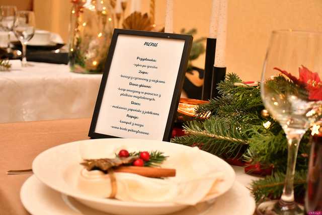 [WIDEO/FOTO] Rozstrzygnięcie świątecznych konkursów i Bożonarodzeniowa Gala w Hotelarce