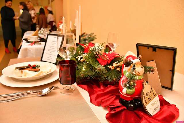 [WIDEO/FOTO] Rozstrzygnięcie świątecznych konkursów i Bożonarodzeniowa Gala w Hotelarce