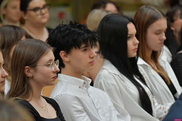 [WIDEO/FOTO] Rozstrzygnięcie świątecznych konkursów i Bożonarodzeniowa Gala w Hotelarce