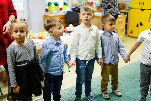 [FOTO] Wigilia przedszkolaków z Bajkowej Krainy w Żarowie