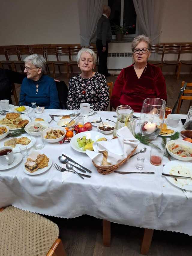 [FOTO] Wigilijne spotkanie w Klubie Seniora w Bystrzycy Górnej 