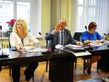 Budżet gminy Żarów na rok 2025 uchwalony. Ile wyniosą wydatki i dochody? Jakie inwestycje zaplanowano? [SZCZEGÓŁY]
