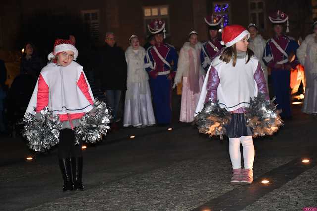 [WIDEO/FOTO] Występy artystyczne i ciepły poczęstunek podczas Wigilii Organizacji Pozarządowych w Świdnicy