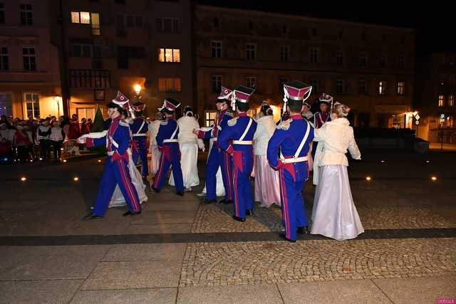 [WIDEO/FOTO] Występy artystyczne i ciepły poczęstunek podczas Wigilii Organizacji Pozarządowych w Świdnicy