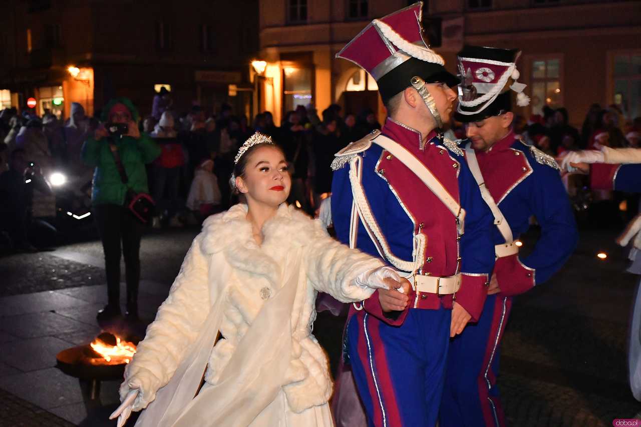 [WIDEO/FOTO] Występy artystyczne i ciepły poczęstunek podczas Wigilii Organizacji Pozarządowych w Świdnicy