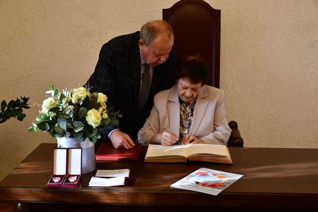 [FOTO] Podwójne Złote Gody! Ci mili państwo świętowali jubileusz 50-lecia pożycia małżeńskiego