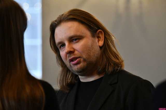 [FOTO] Zrozumieć kościoły. W Zamku Książ podsumowali projekt i przedstawili nową grę planszową