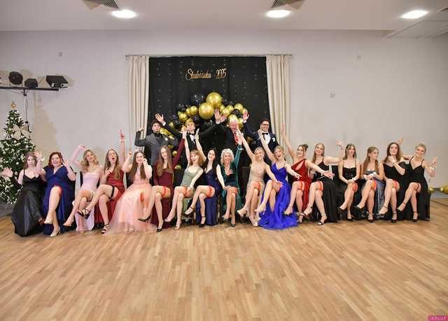 [FOTO] Ależ to był bal! Studniówka Liceum Ogólnokształcącego w Świebodzicach