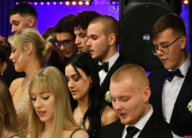 [FOTO] Ależ to był bal! Studniówka Liceum Ogólnokształcącego w Świebodzicach