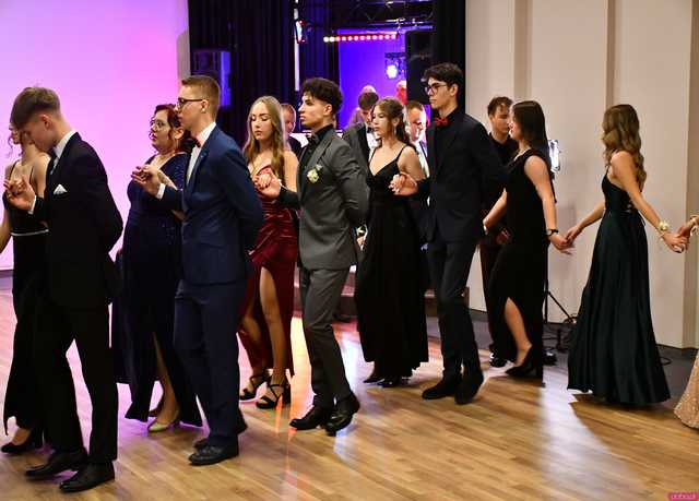 [FOTO] Ależ to był bal! Studniówka Liceum Ogólnokształcącego w Świebodzicach